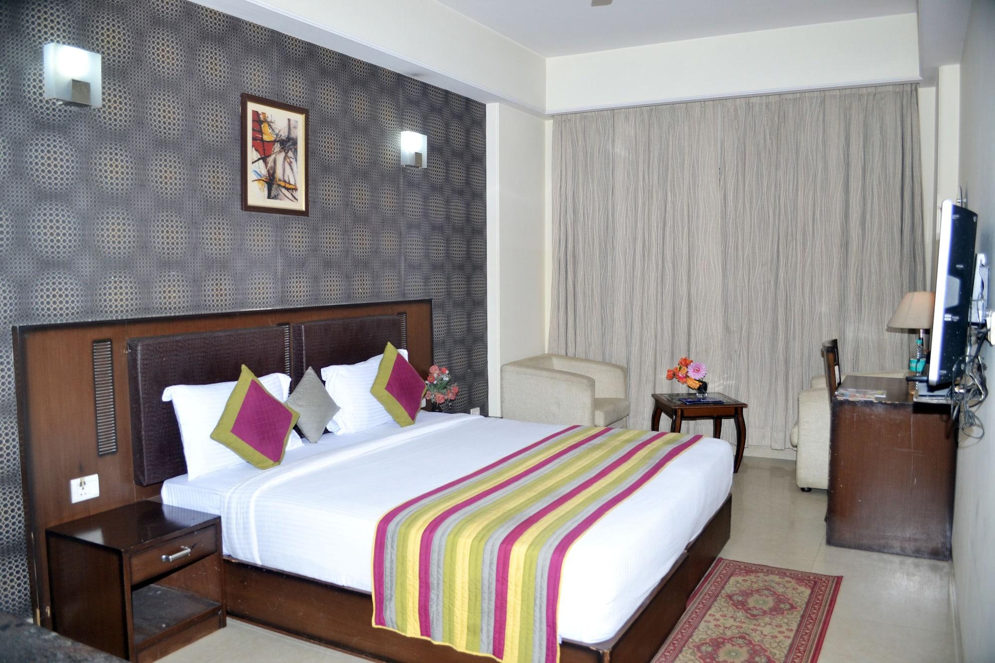 Hotel Smart Plaza Delhi Airport Nueva Delhi Exterior foto