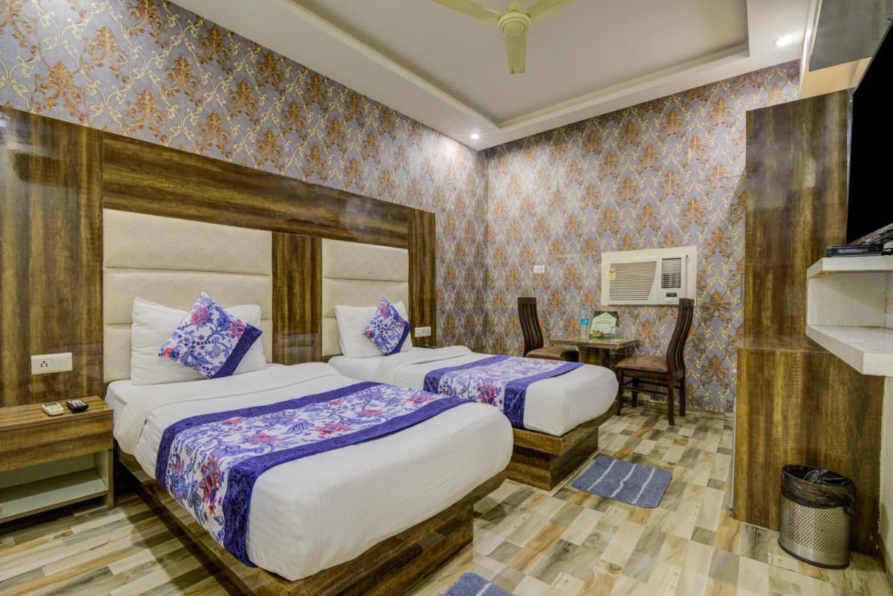 Hotel Smart Plaza Delhi Airport Nueva Delhi Exterior foto