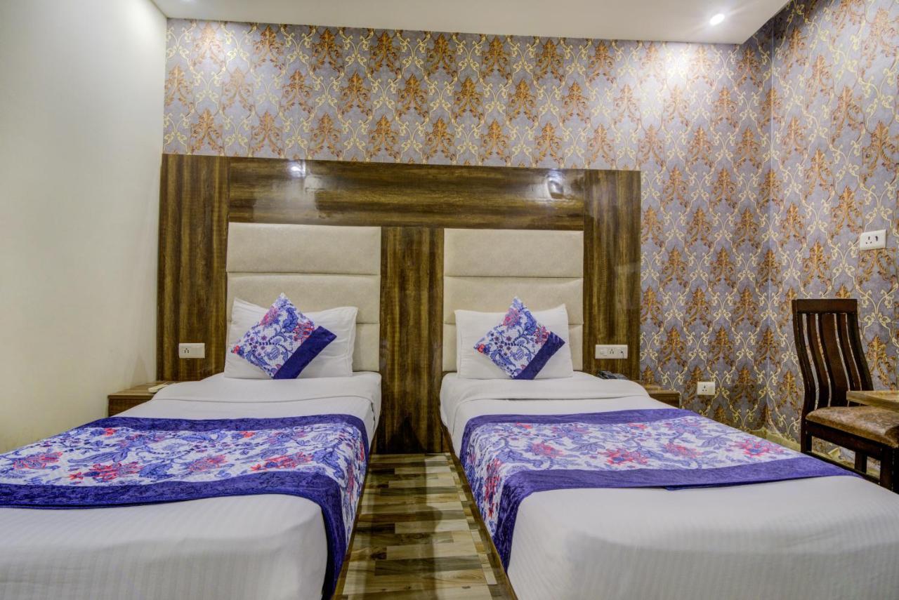 Hotel Smart Plaza Delhi Airport Nueva Delhi Exterior foto