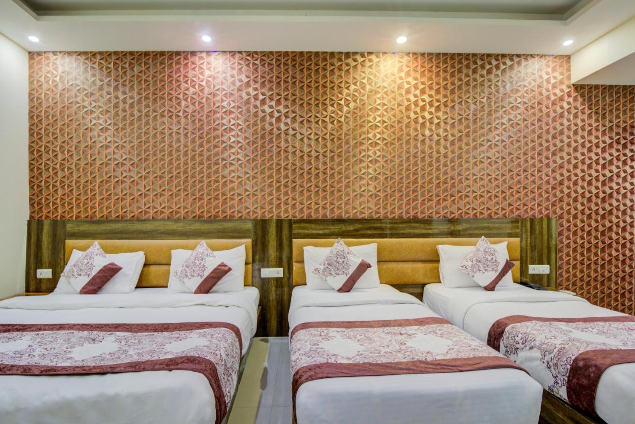 Hotel Smart Plaza Delhi Airport Nueva Delhi Exterior foto