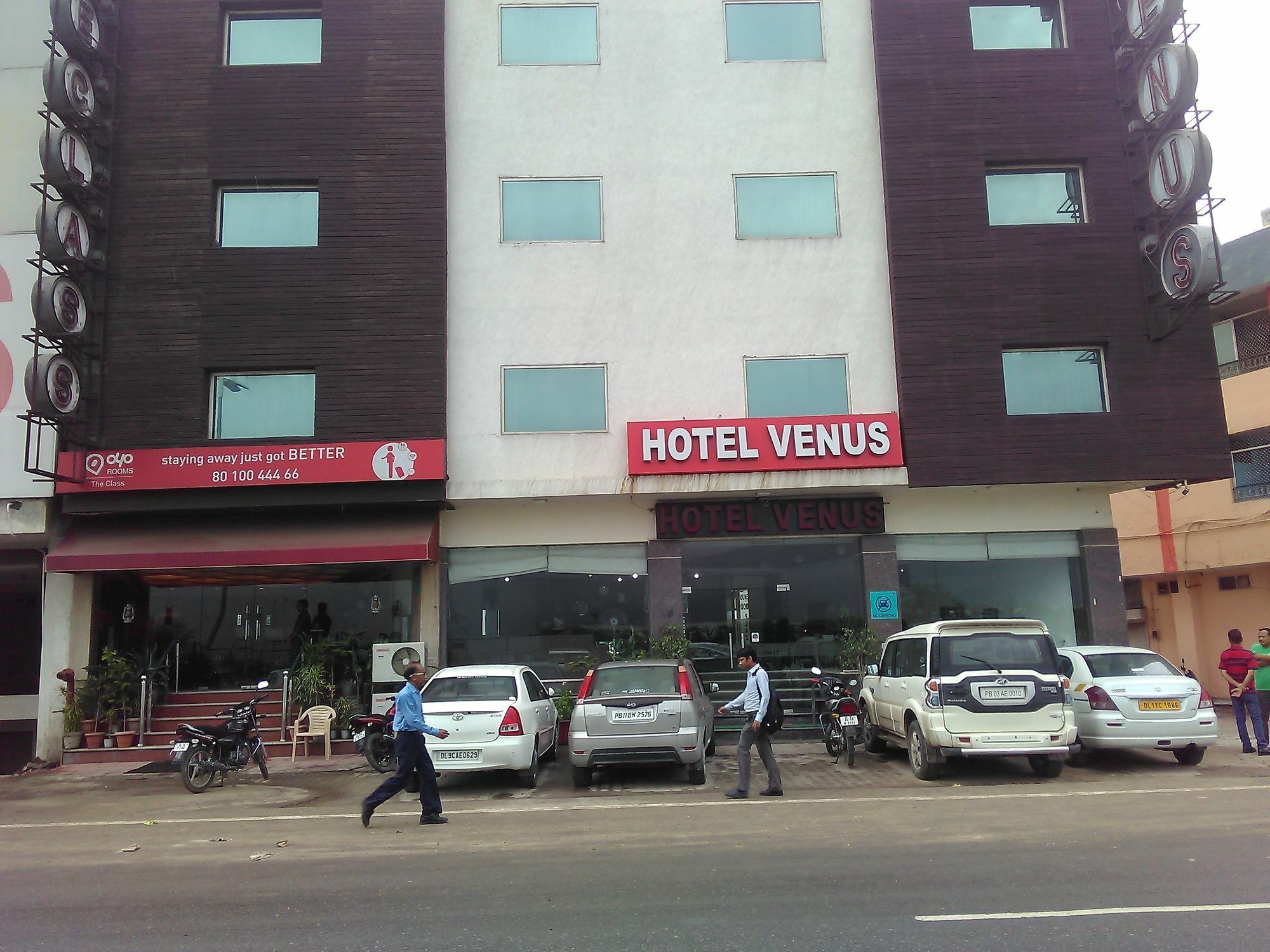 Hotel Smart Plaza Delhi Airport Nueva Delhi Exterior foto