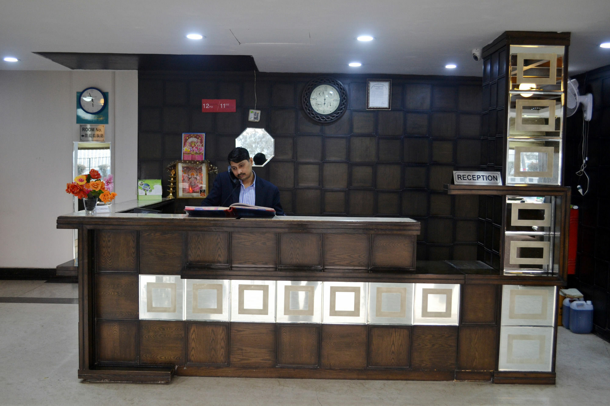 Hotel Smart Plaza Delhi Airport Nueva Delhi Exterior foto